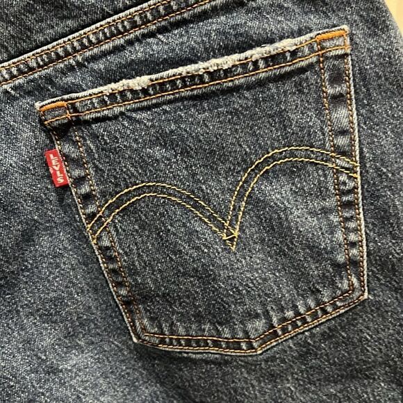 Levi’s Premium 501 ORIGINAL FIT HIGH RISE WOMEN'S SHORTS - Picture 4 of 14